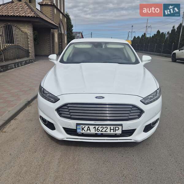 2015 ford mondeo