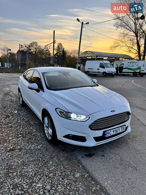 2016 ford mondeo