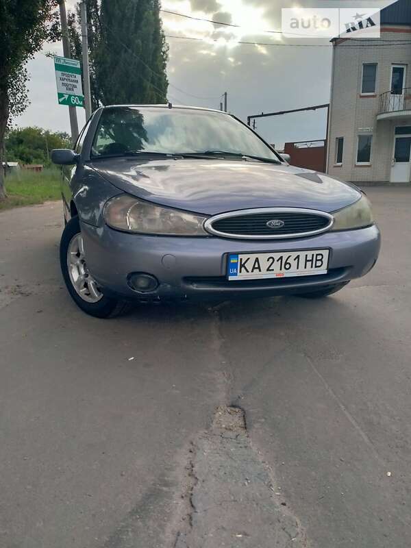 1998 ford mondeo