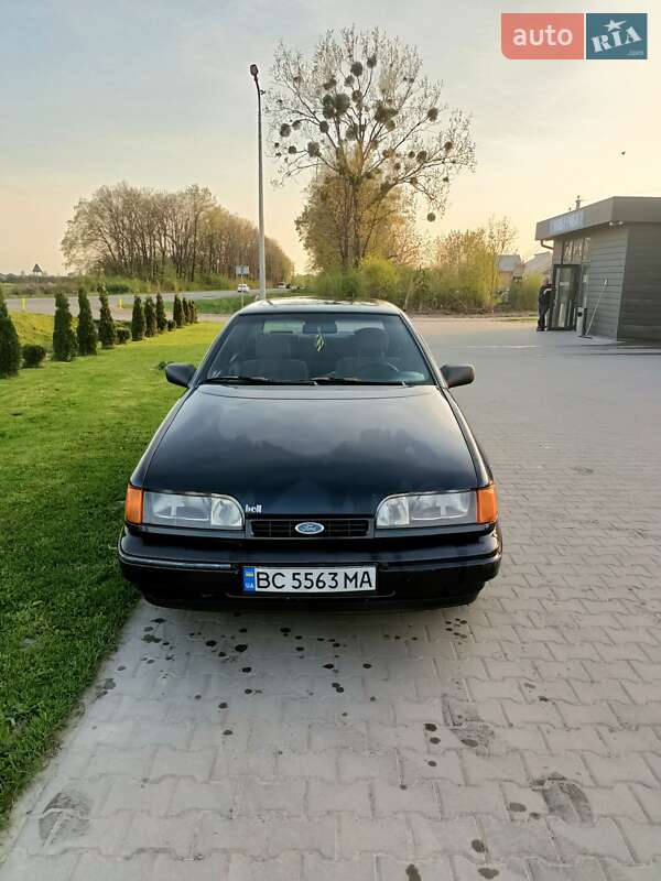 1990 ford scorpio