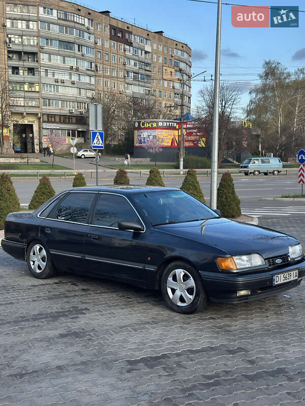 1990 ford scorpio