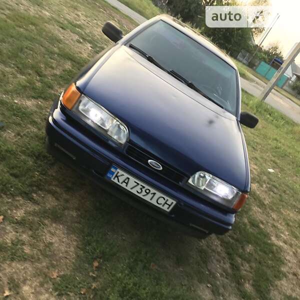 1990 ford scorpio
