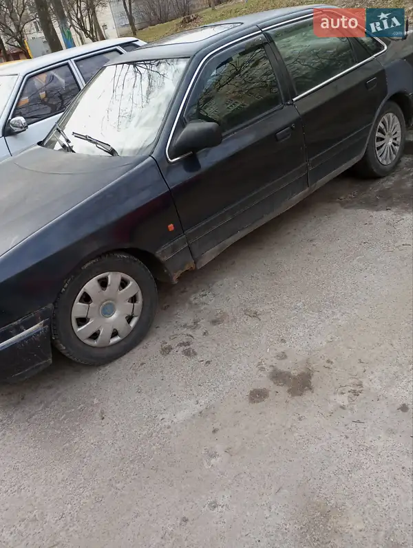 1990 ford scorpio