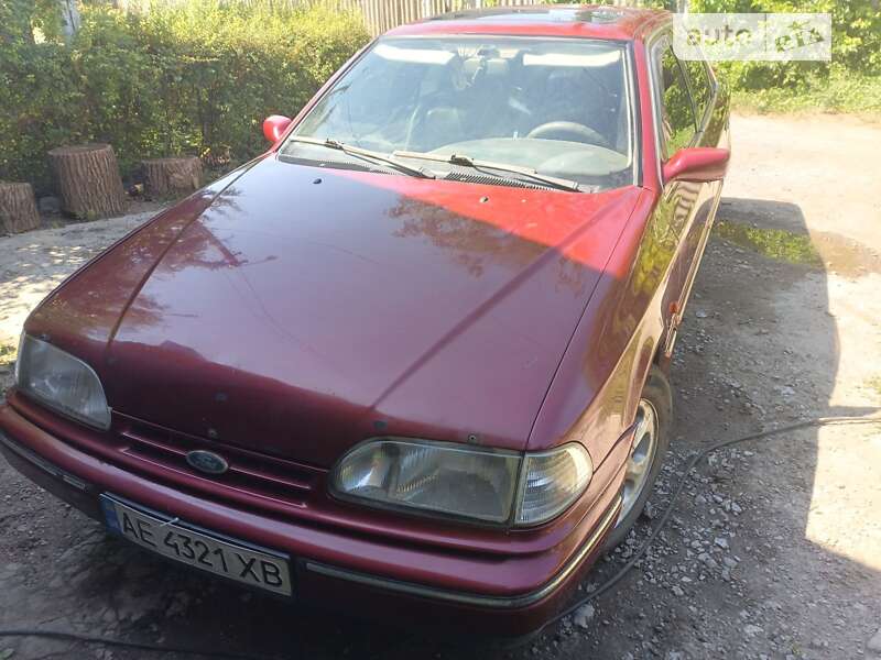1992 ford scorpio
