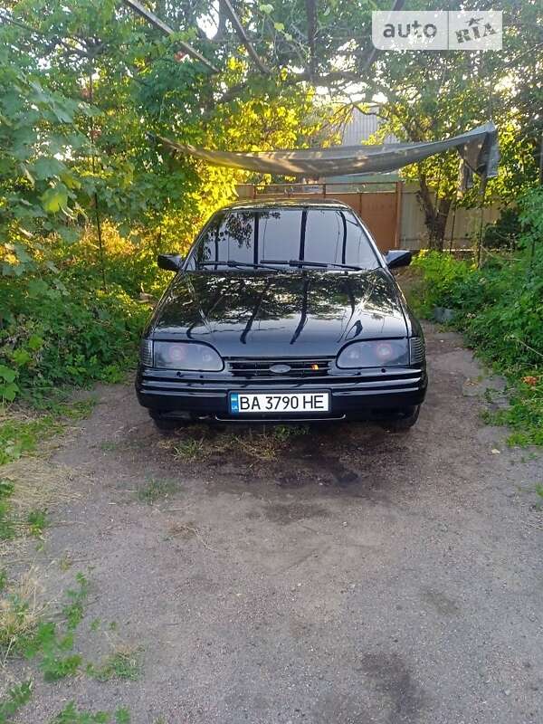 1992 ford scorpio