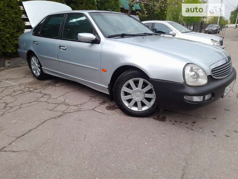 1995 ford scorpio