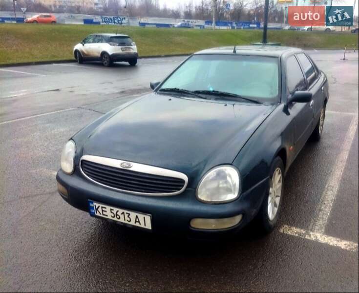 1995 ford scorpio