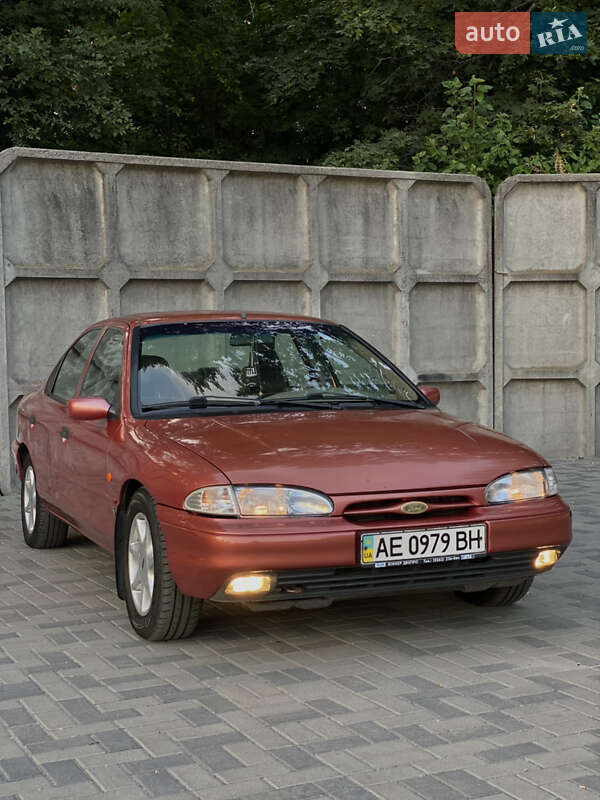 1993 ford mondeo