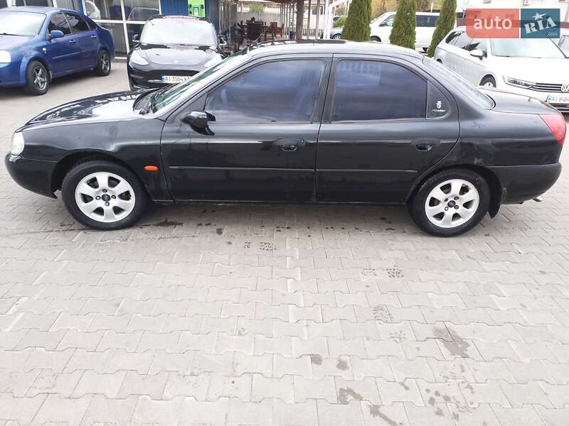 1998 ford mondeo