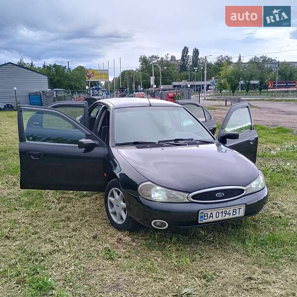 2000 ford mondeo