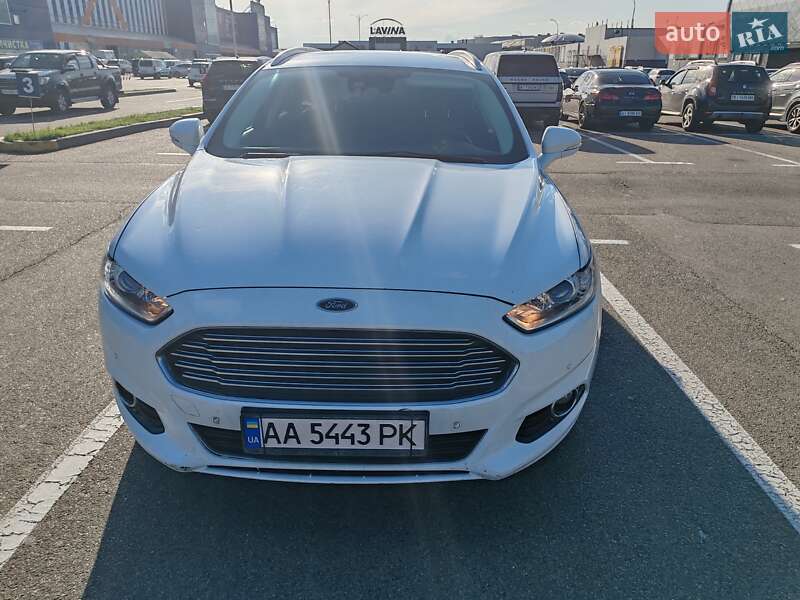 2015 ford mondeo