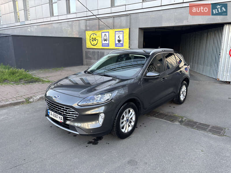 2021 ford kuga