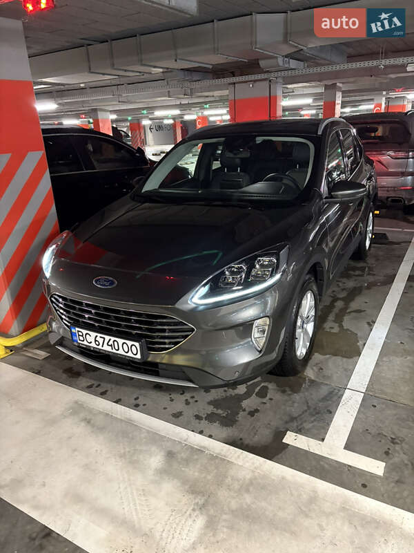 2021 ford kuga