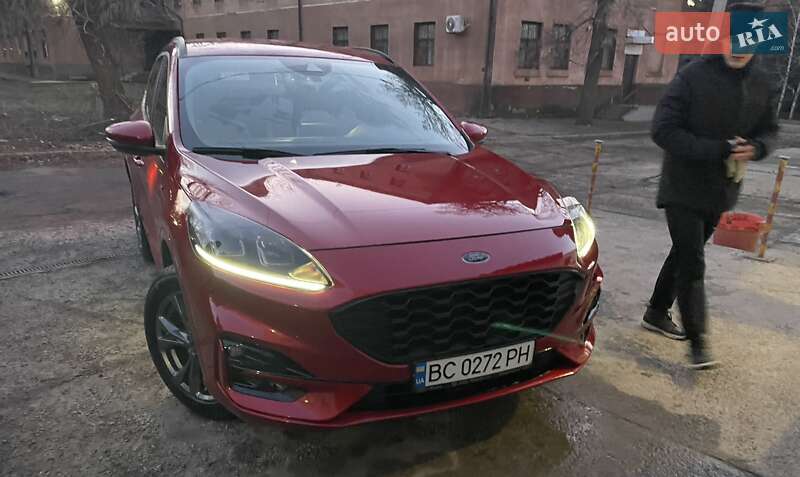 2021 ford kuga