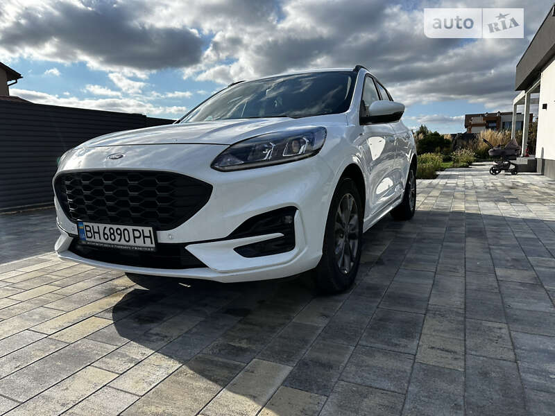 2021 ford kuga