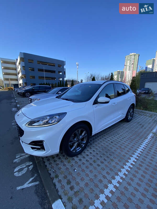 2023 ford kuga