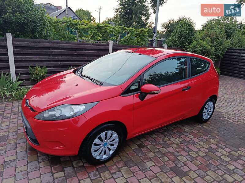 2010 ford fiesta