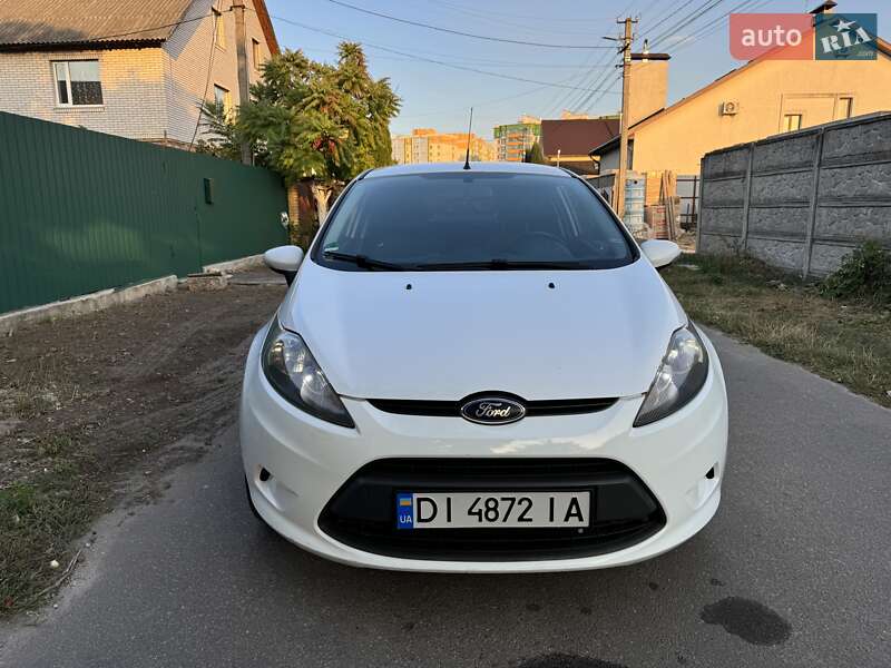 2011 ford fiesta