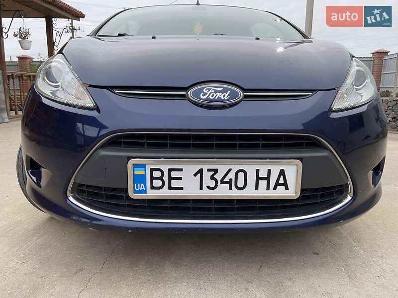 2011 ford fiesta