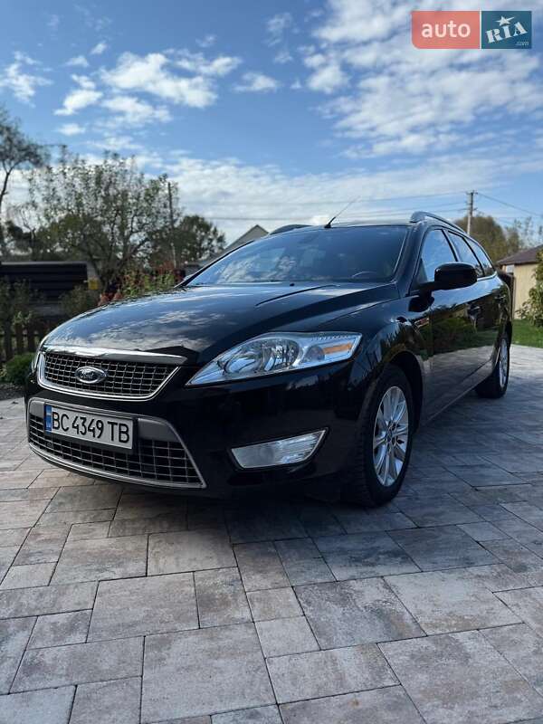 2010 ford mondeo