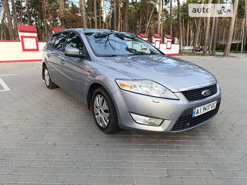2010 ford mondeo