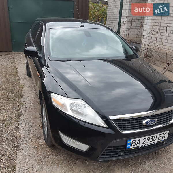 2010 ford mondeo