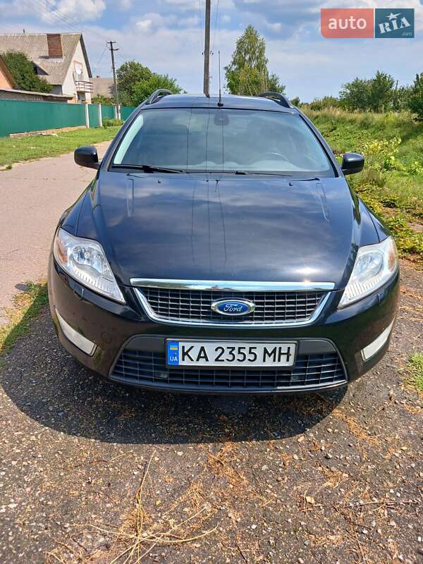 2010 ford mondeo