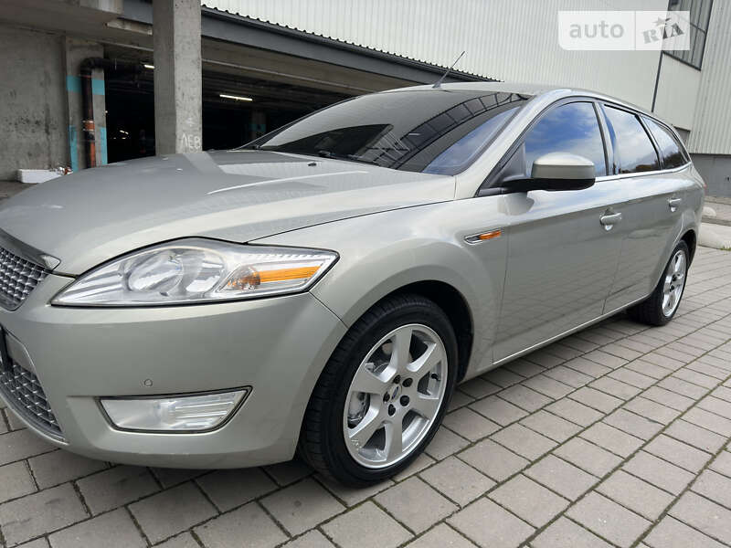 2010 ford mondeo