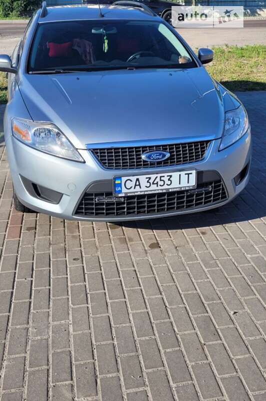 2010 ford mondeo