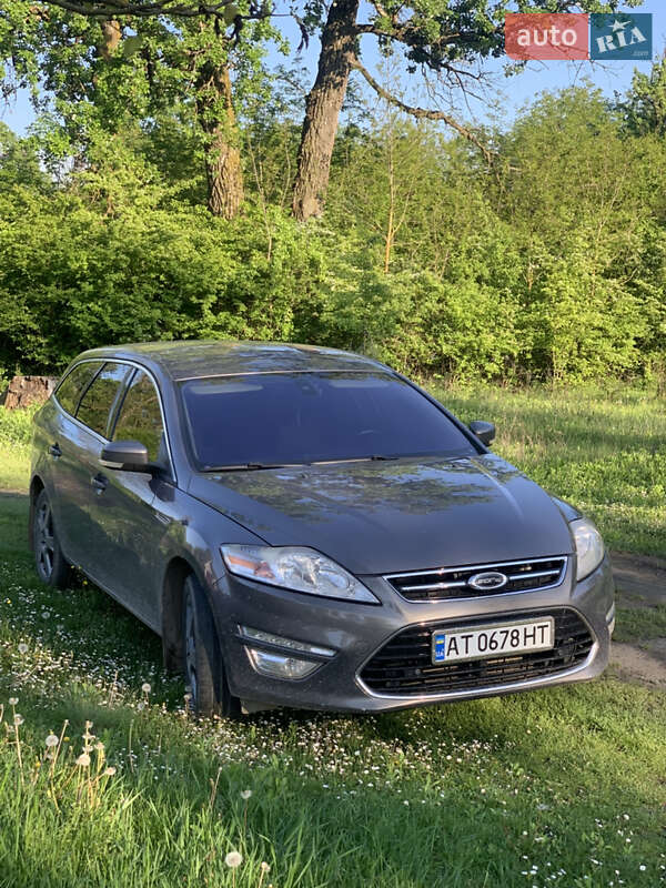 2011 ford mondeo
