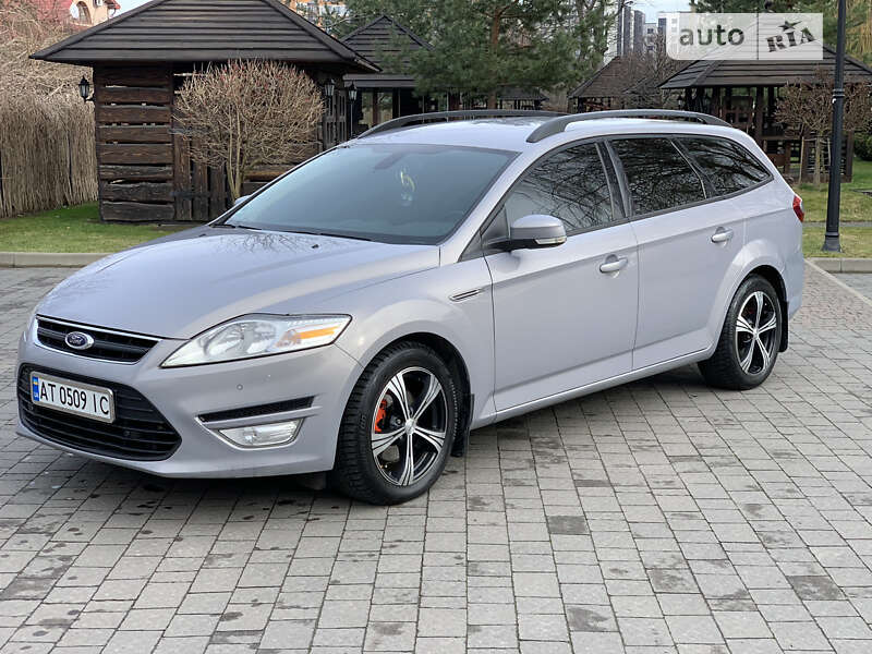 2011 ford mondeo