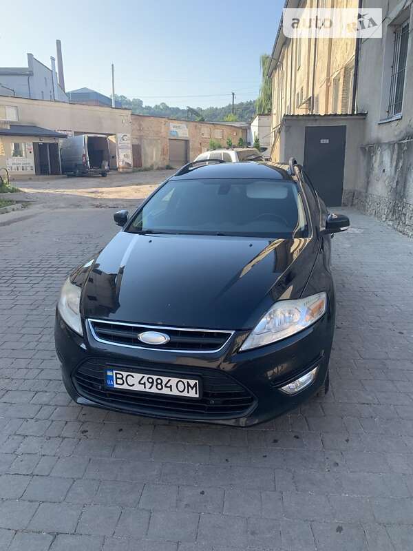 2011 ford mondeo