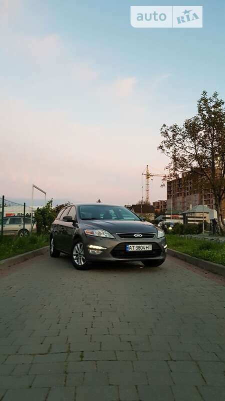 2011 ford mondeo