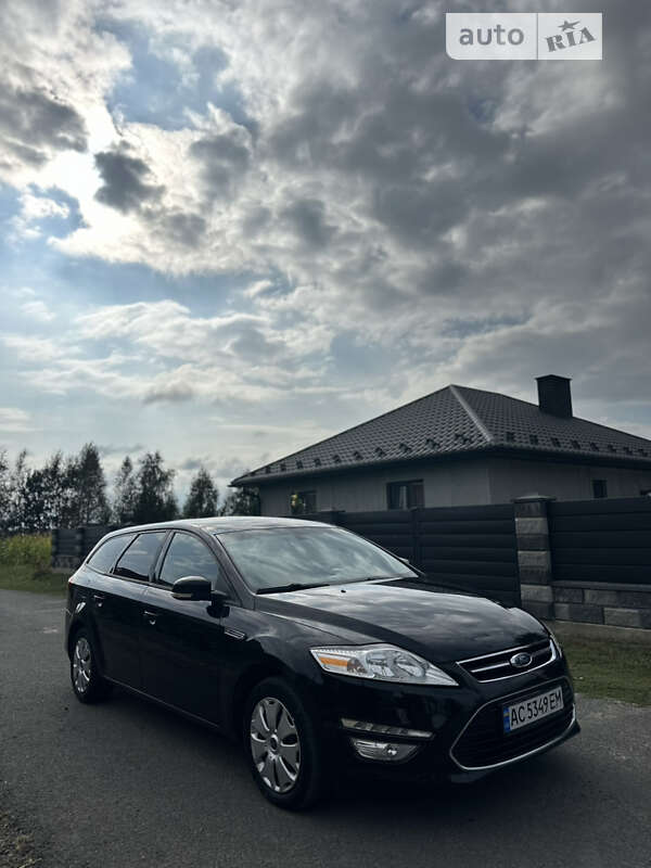 2011 ford mondeo