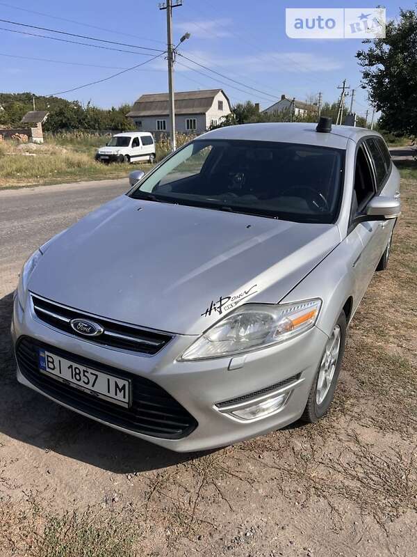 2012 ford mondeo