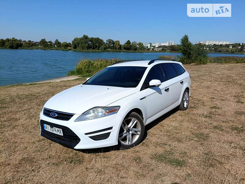 2011 ford mondeo