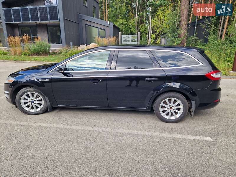 2011 ford mondeo
