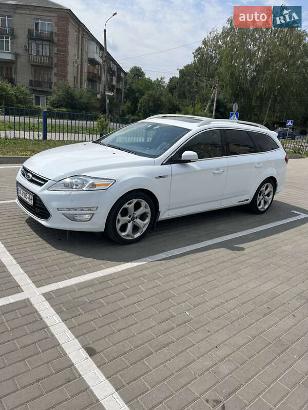 2011 ford mondeo
