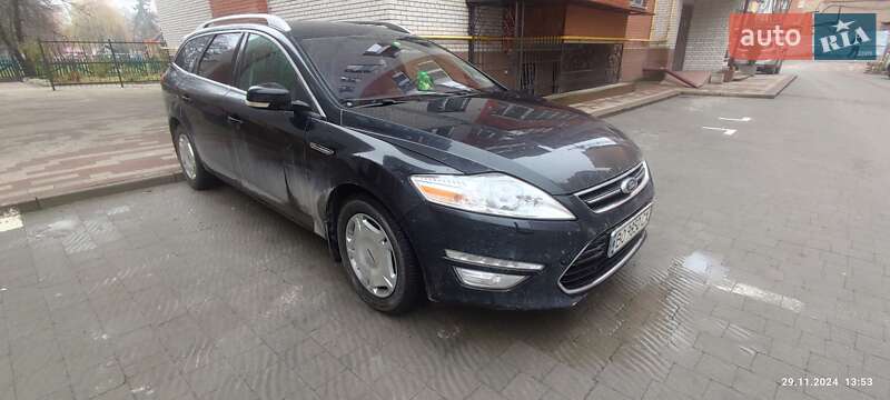 2011 ford mondeo