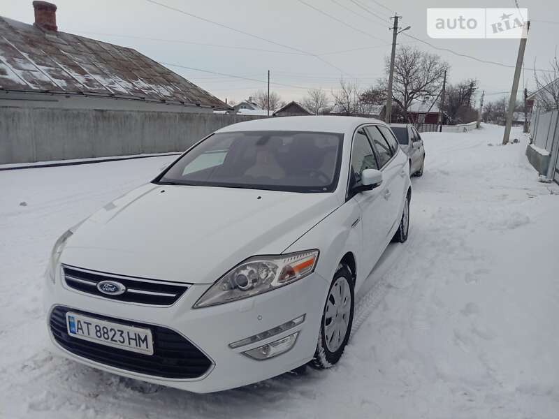 2012 ford mondeo