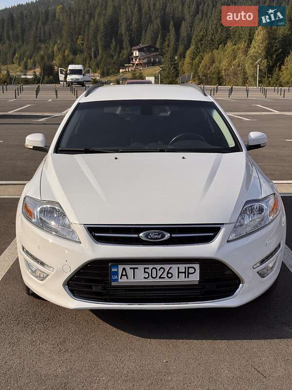 2012 ford mondeo