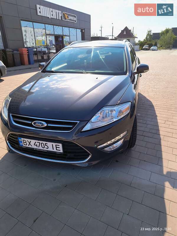 2012 ford mondeo