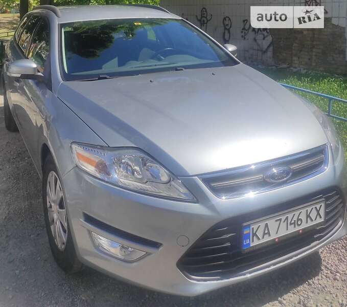 2012 ford mondeo