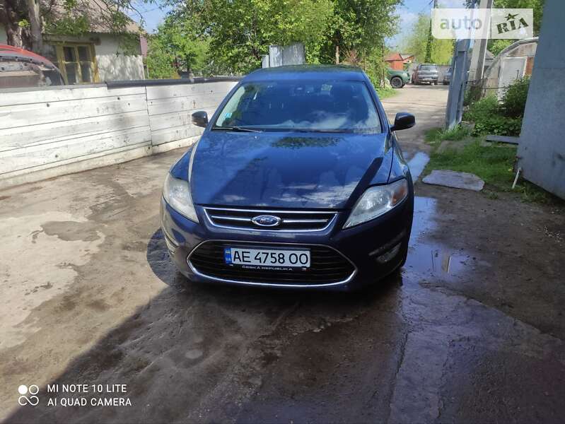 2012 ford mondeo
