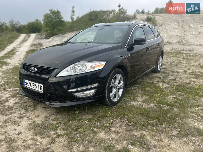 2012 ford mondeo