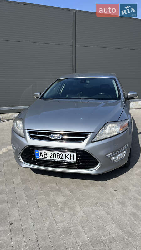 2013 ford mondeo