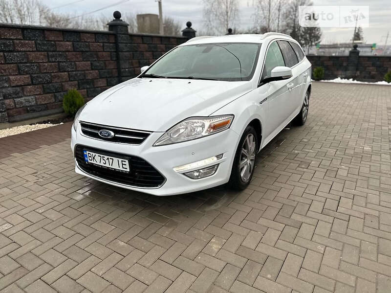 2013 ford mondeo