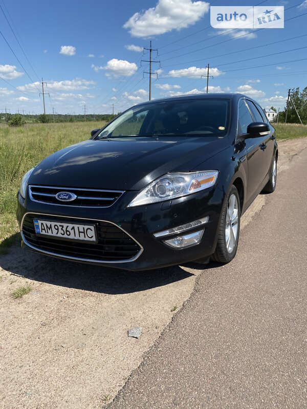 2014 ford mondeo
