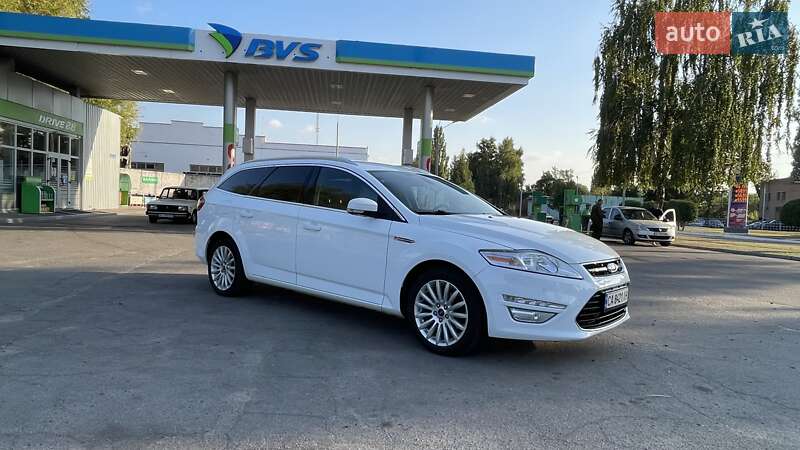 2014 ford mondeo