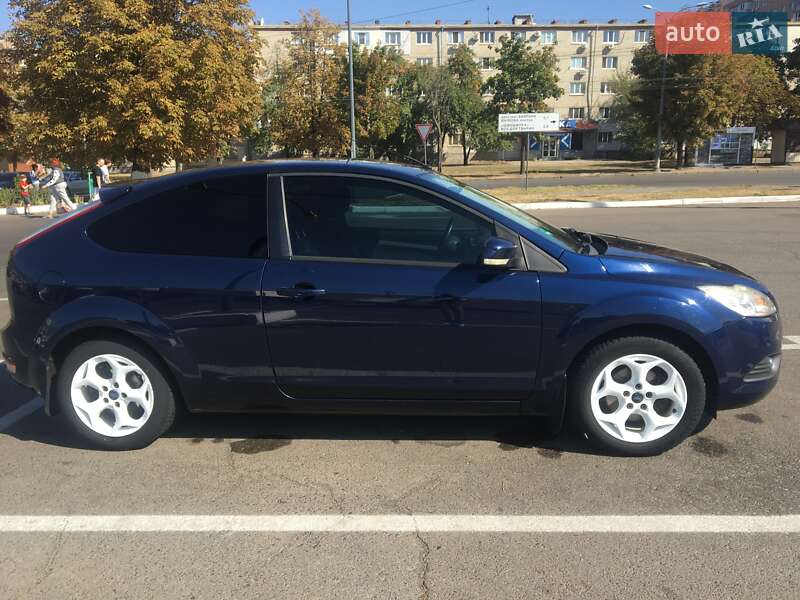 2010 ford focus